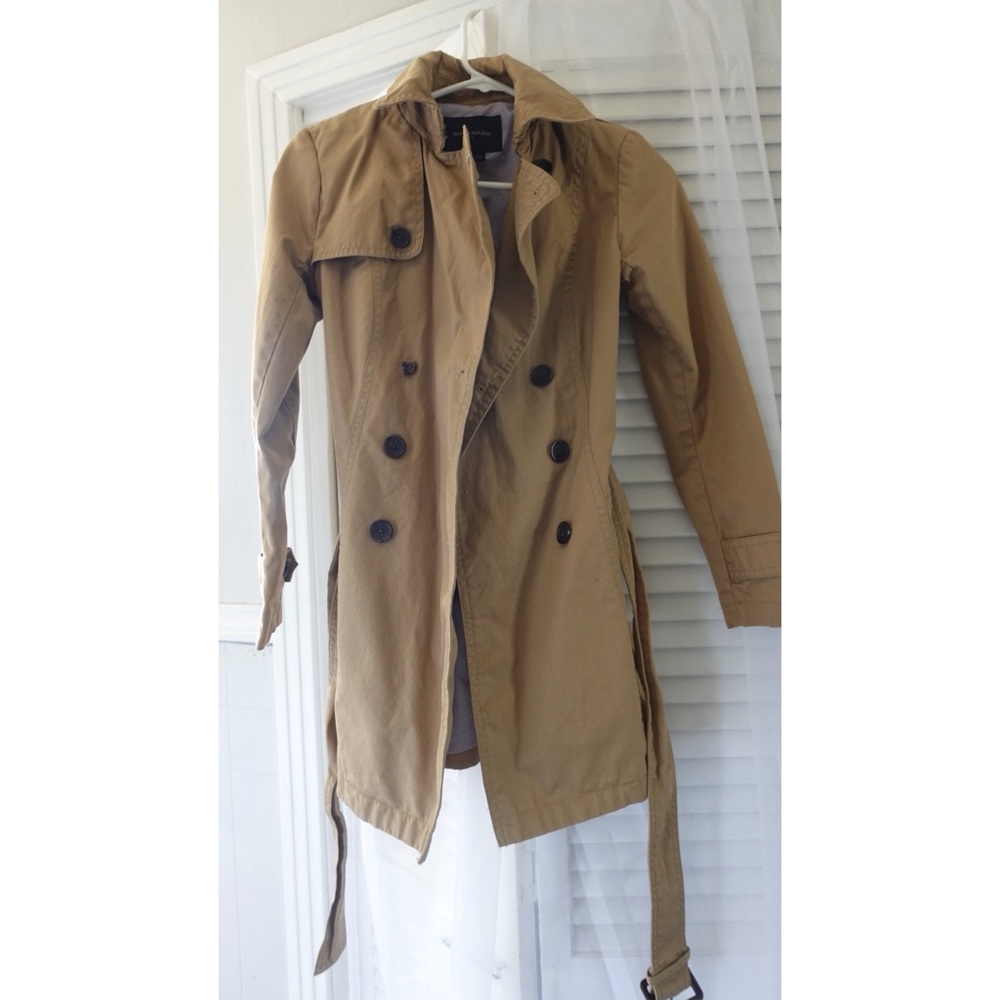 Banana Republic Tan Trench size S